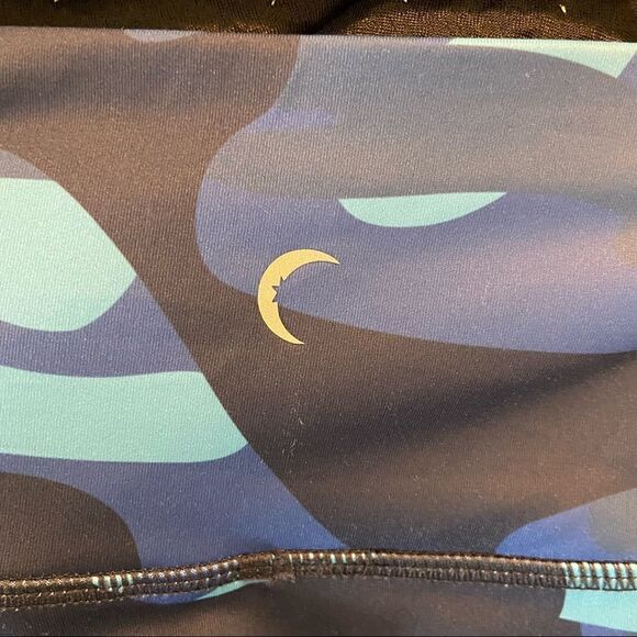 Zyia Navy Camo Mesh Light n Tight Leggings 8-10 - Picture 5 of 7